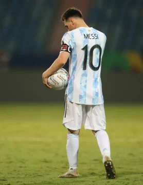 Ni tan Messi, ni tan Diego