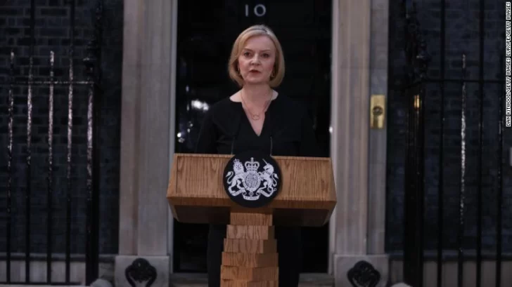 La premier Liz Truss rindió un homenaje a la reina Isabel II en el Parlamento