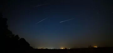 Una lluvia de meteoros alcanzará su apogeo esta noche y mañana: ¿dónde y cómo verla?