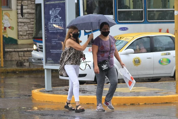 Alertan por tormentas y fuerte viento Sur para este miércoles en la noche