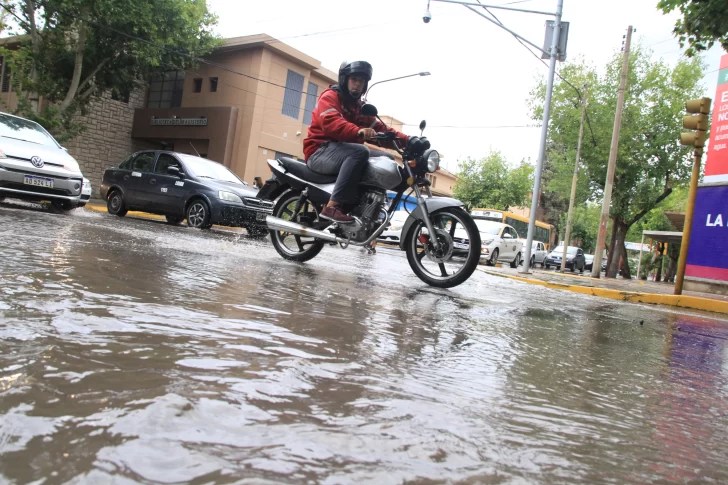 Renovaron el alerta amarilla por fuertes tormentas en San Juan