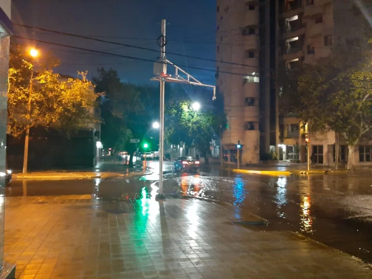 Cuánto llovió en la madrugada y qué se espera para las próximas horas