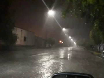 La intensa lluvia obligó a dar asistencia a familias de siete departamentos