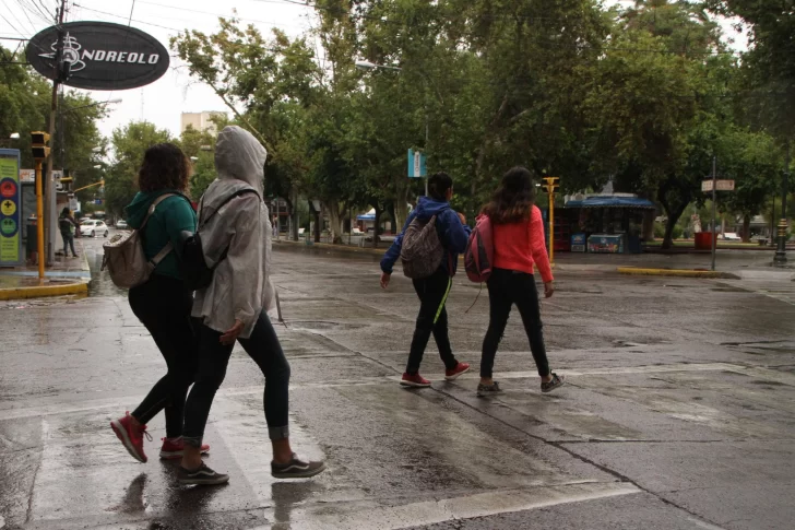 Siguen anunciando tormentas de primavera en las noches sanjuaninas: ¿hasta cuándo?