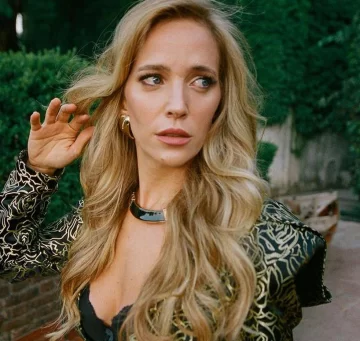 Luisana Lopilato mostró su radical cambio de look y sorprendió a sus fans con un anuncio