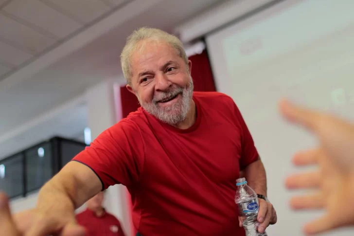 Lula: “Voy a atender el mandato de prisión”