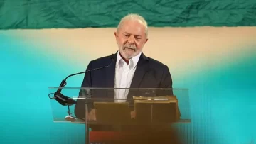 Lula tiene covid-19 y suspende todas las actividades de campaña