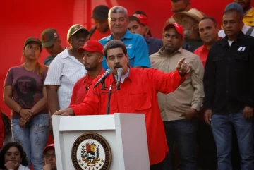 Maduro amenazó con encarcelar a quienes exigieron la restauración de la democracia