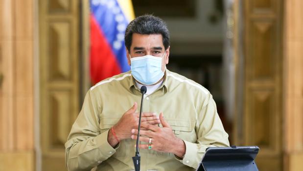Maduro anunció que la mitad de su gabinete está contagiado de coronavirus