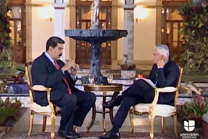 Maduro provocó a un periodista: “Te vas a tragar con una Coca-Cola tu provocación”