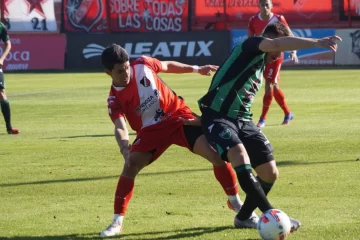 A San Martín se le escapó el triunfo en el final