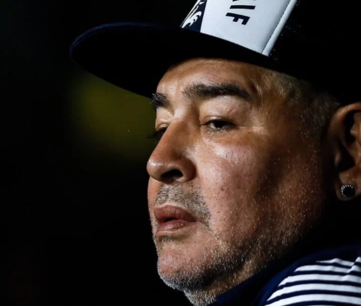 Salió a la luz un nuevo video de Maradona: “Estoy abollado pero todo bien”