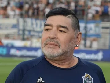 Maradona agonizó 12 horas y los médicos fueron “indiferentes” a su posible muerte