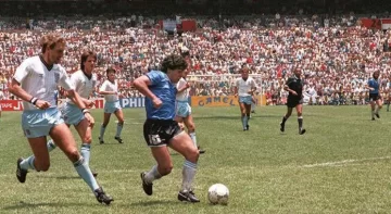 El Gol del Siglo, la obra maestra de Maradona que nadie dimensionó en el Azteca