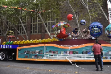 Postales del Carrusel y la Feria Temática que nunca se realizaron