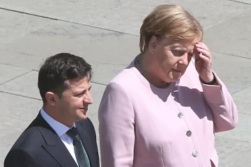 Merkel: “Europa está ante la situación más difícil de su historia”