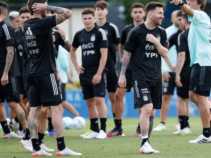 Confusión en el predio de AFA: los hinchas creían que podían ver el entrenamiento de la Selección