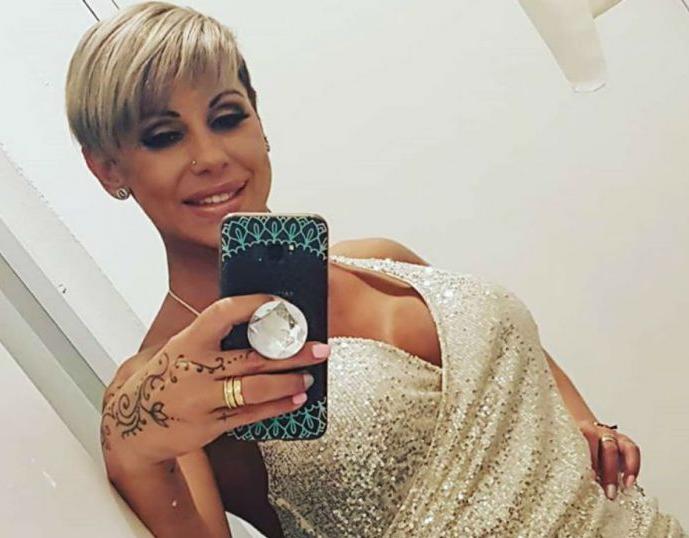 Mónica Farro se sacó una selfie sin maquillaje que dio que hablar