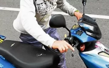 Dos menores hospitalizados por distintos accidentes en moto