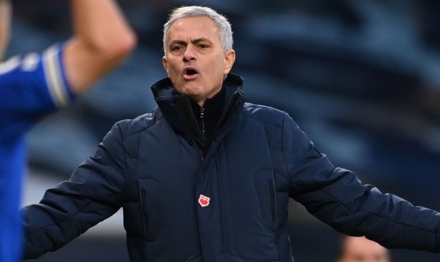 Tottenham despidió a Mourinho a días de disputar una final