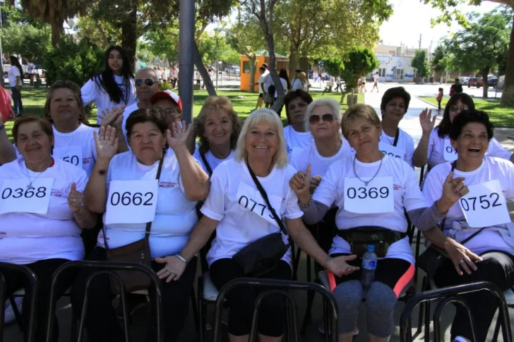 Una multitud corrió en Pocito contra la violencia hacia la mujer