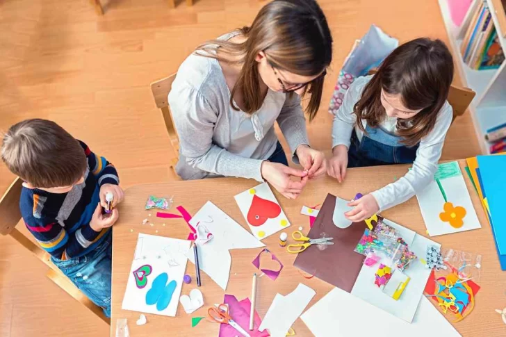 Manualidades para hacer con los peques en casa durante la cuarentena