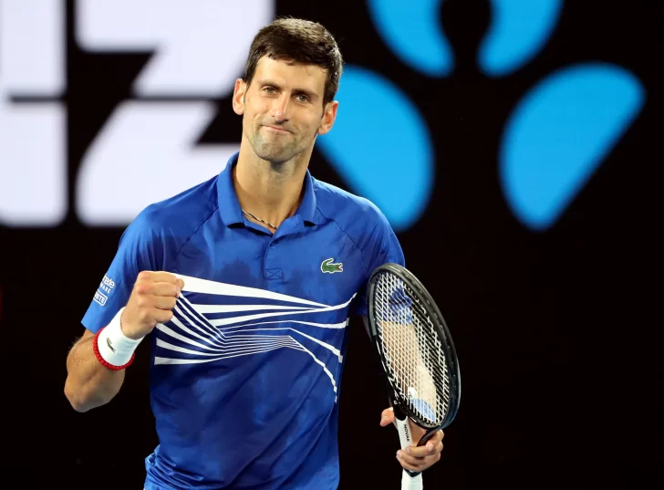 Djokovic pasó caminando a la final y definirá con Nadal