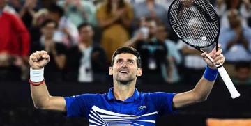 Novak Djokovic le arrebató un récord histórico a Roger Federer