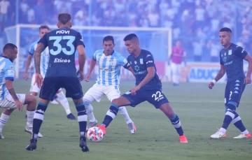 Racing goleó a los tucumanos