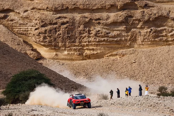 Etapa 6 del Dakar: abandonó Andújar y Terranova sorprendió con su victoria