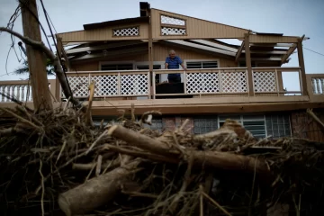 Suben a 16 los muertos en Puerto Rico tras el paso de María