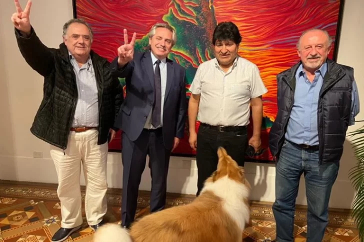 Alberto Fernández y Evo Morales celebraron el triunfo del MAS con una cena en Olivos