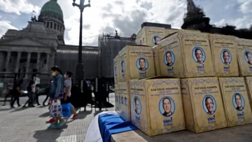 Cuánto cuesta el “pan dulce peronista” que tiene la cara de Cristina y Alberto