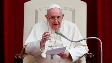 El Papa pidió no tener relaciones antes del casamiento: “La castidad enseña el amor”