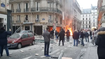 Dos muertos y más de 30 heridos por explosión en panadería de París