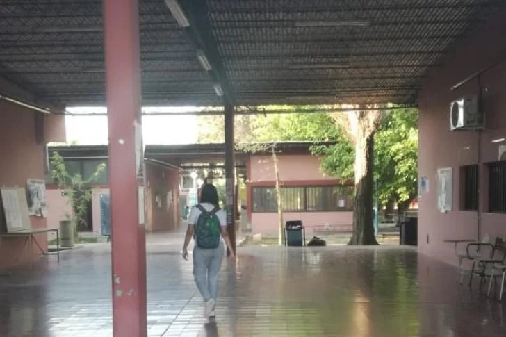 Peligra el inicio de clases en la UNSJ por el reclamo salarial de los docentes