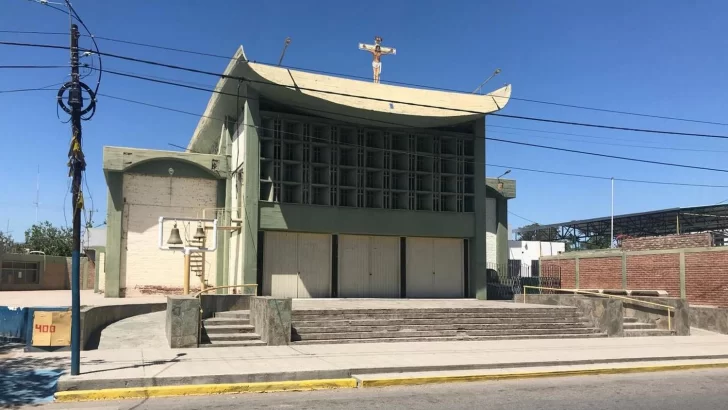 Un diácono contrajo coronavirus y suspendieron las misas en la parroquia Cristo Rey