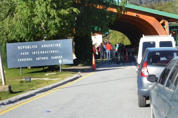 Ciudadanos chilenos pueden ingresar al país a través de tres pasos fronterizos