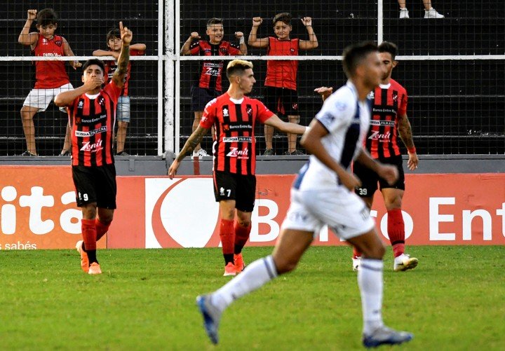 Patronato le ganó a Talleres y se ilusiona con mantener la categoría