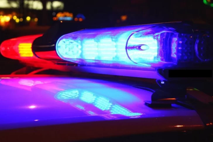 Tres policías hospitalizados tras chocar en un patrullero contra otro auto