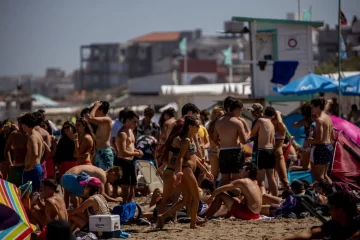 Mar del Plata y Pinamar restringen actividades entre la 1 y las 6