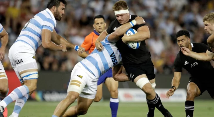 Los Pumas cayeron ante los All Blacks, que ahora van por el Tres Naciones