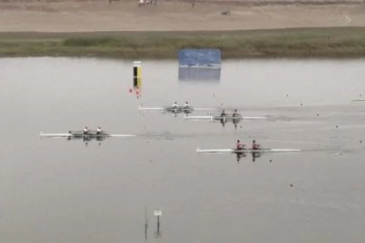 Tres medallas más para el remo argentino