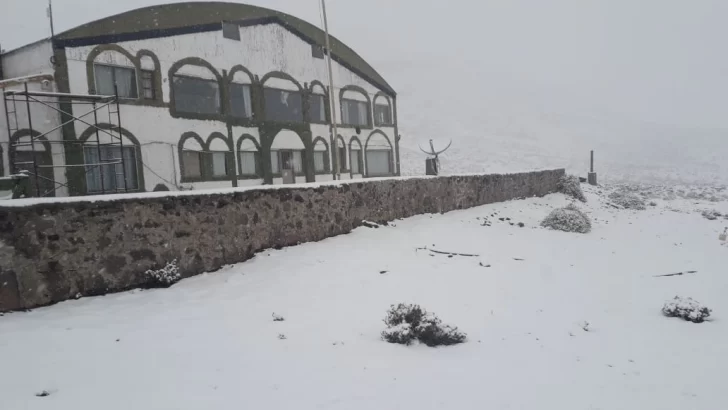 Increíble: nieve a 130 km de la Ciudad de San Juan en pleno noviembre