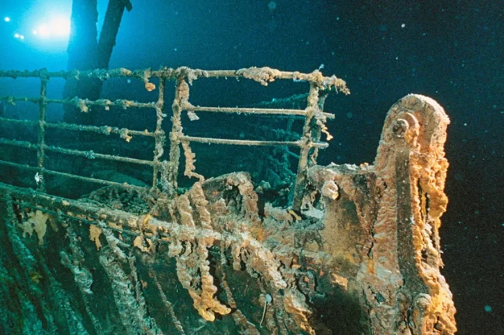 Ciento diez años bajo el mar