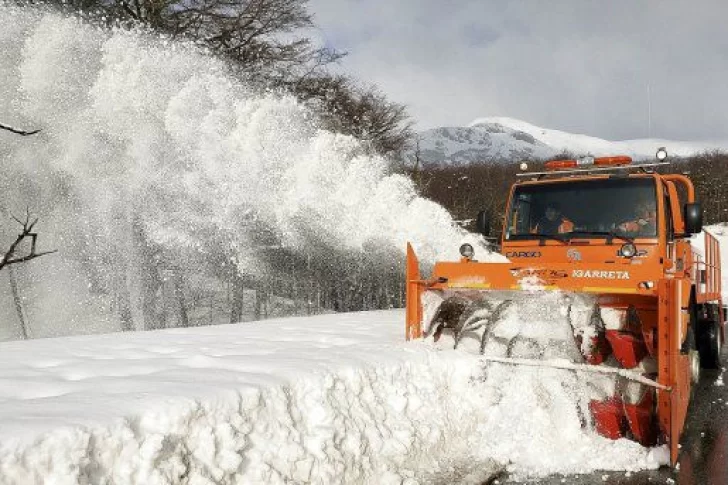 Emergencia climática por la nieve en Chubut y Río Negro