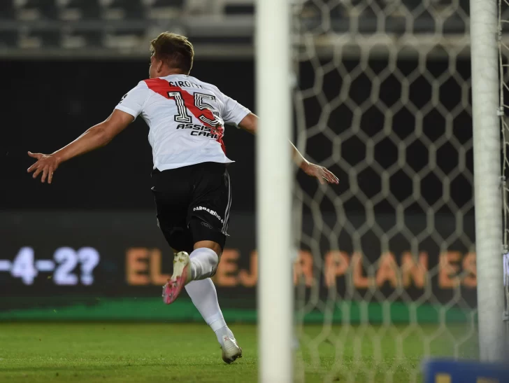 Se concretó el superclásico: River venció a Atlético Tucumán con dos goles de Girotti