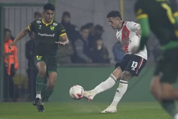 River no pasó del empate ante el siempre duro Defensa y Justicia