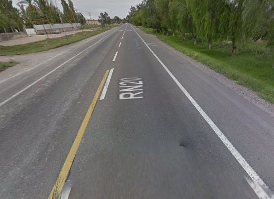 Un auto con siete personas, entre ellas 5 menores, protagonizó un terrible vuelco en Ruta 20