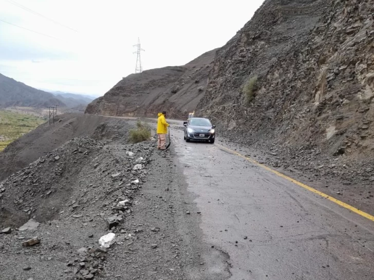 Luego de las lluvias, siguen trabajando en las rutas: el estado de cada una